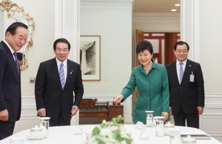 20150622 額田会長が朴槿恵表明.jpg