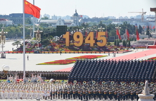 20150903 中国軍事パレード 青瓦台HP.jpg